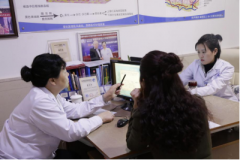 成都博润童妈妈解答哪些不良习惯会引发白癜风